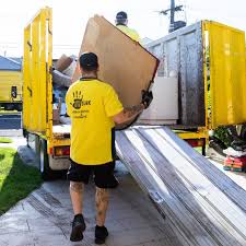 Best Moving and Downsizing Cleanouts in Bristol, CT